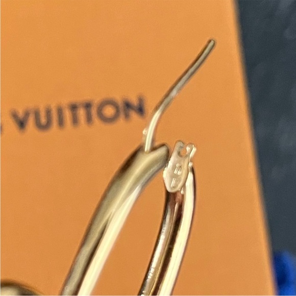 Louis Vuitton Fall In Love Hoop Earrings GM - Picture 12 of 12